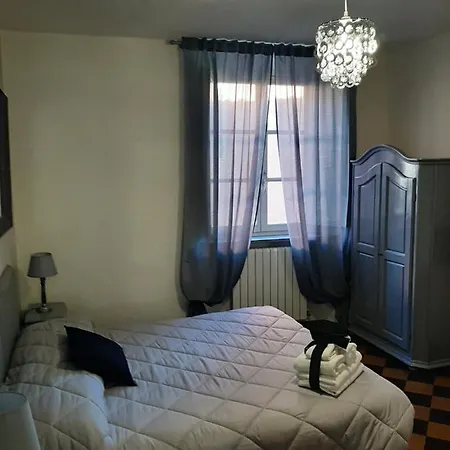 Principe Calaf 3 Frühstückspension 4*