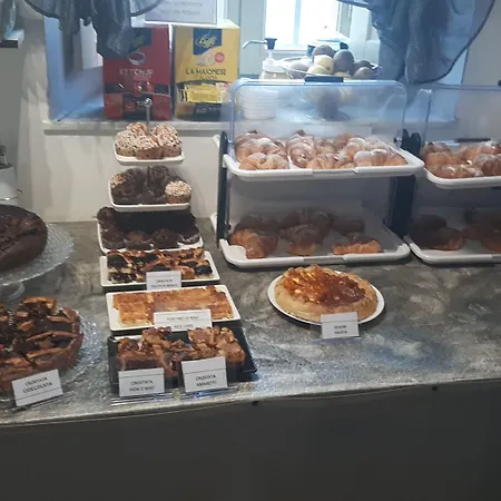 Principe Calaf 3 לינה וארוחת בוקר לוקה