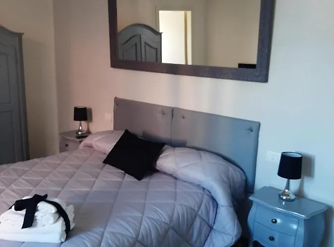 Principe Calaf 3 4* לוקה