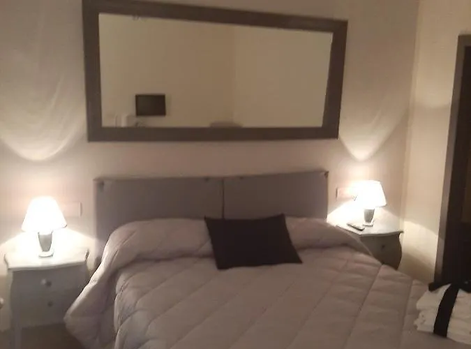 לינה וארוחת בוקר Principe Calaf 3