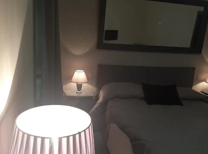 לינה וארוחת בוקר Principe Calaf 3 לוקה