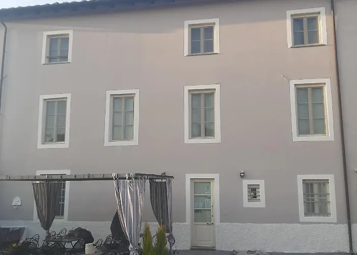 לינה וארוחת בוקר Principe Calaf 3